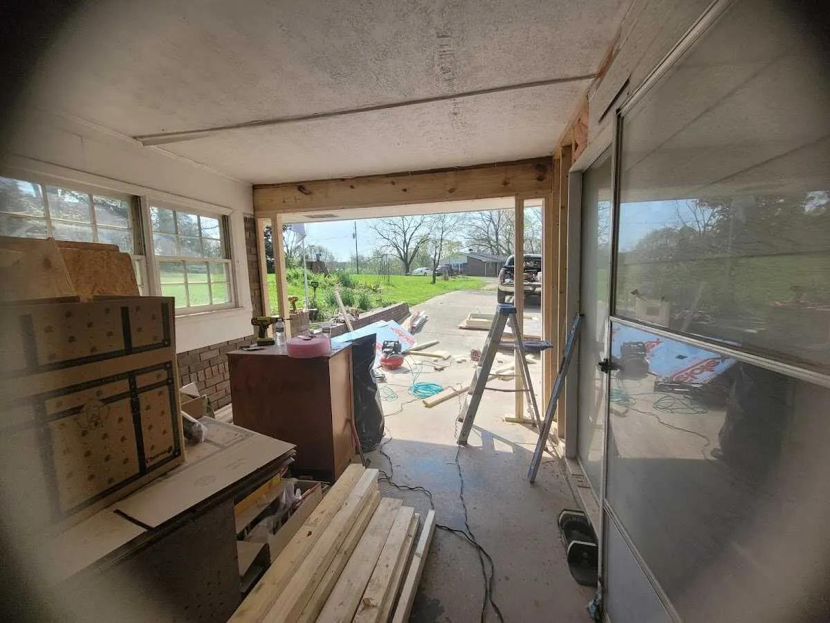 Air movers and dehumidifier for Drying & Dehumidification in Bartow